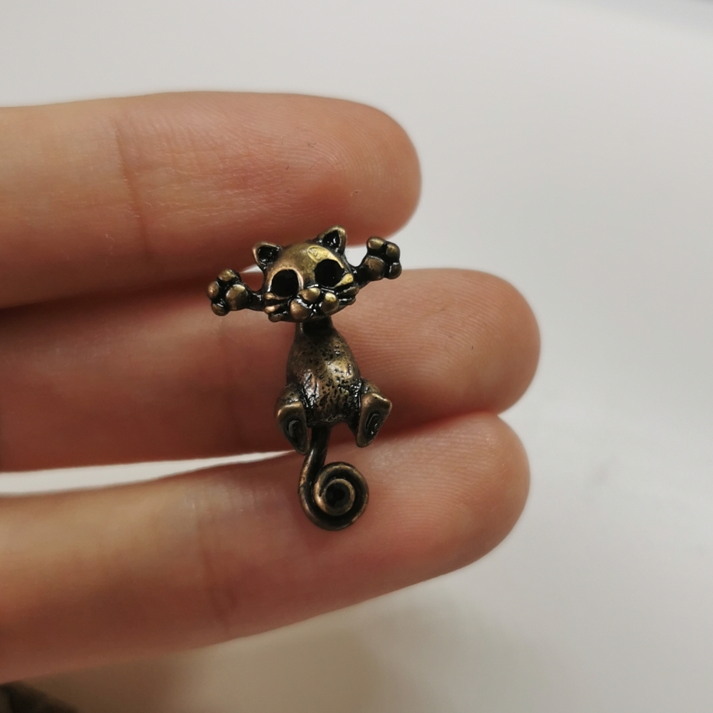 Cute cat earrings from Alice on Wednesday